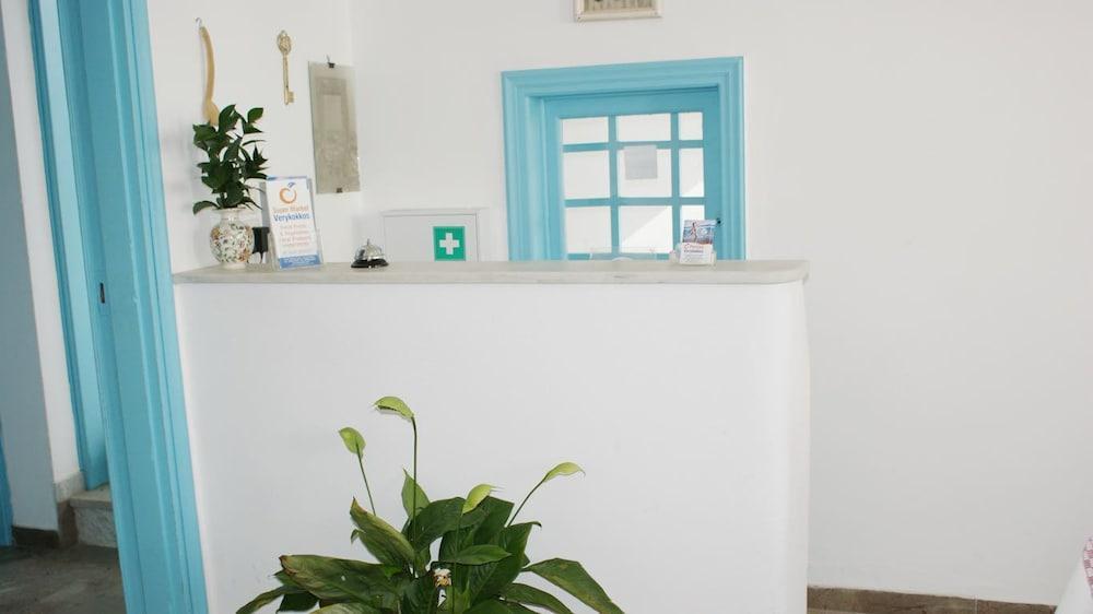 Pension Verykokkos Naxos City Exterior photo